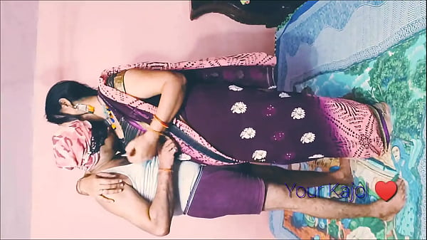 भाभी को मोटे काले गदराये लम्बे लण्ड की तलाश thumbnail