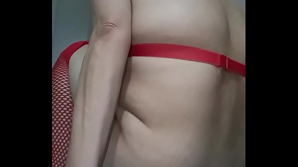 Sentando gostoso nas b 