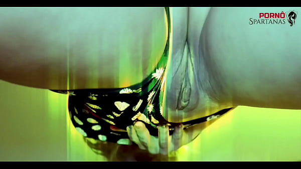 Cientista puta usa f&oacute;rmula errada no marido e encolhe sua bilola 