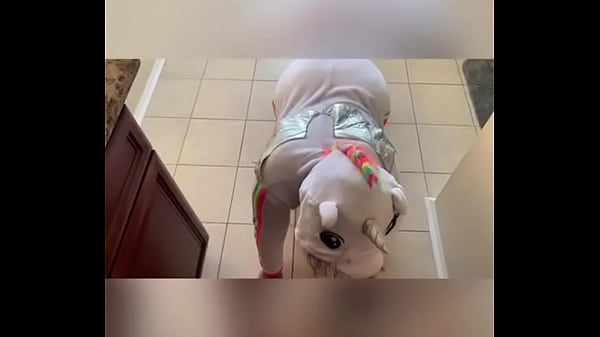 La Paisa Gets Ass Cumshot After Fucking In The Bathroom thumbnail
