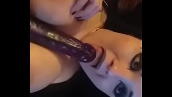 Goth teen slut sends me a vid to beg me to fuck her