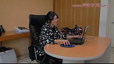 Nonton Diana Guzman Aumento De Sueldo thumbnail