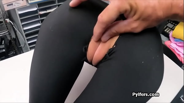 Slim blonde ends up on mall cops dick 