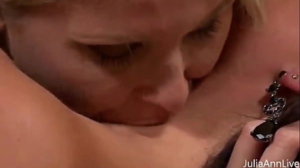 Busty julia ann meals jessica jaymes' big boobies & sweet tat 