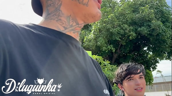 Play MP4 - I invited the young guy after school to fuck in my apartment