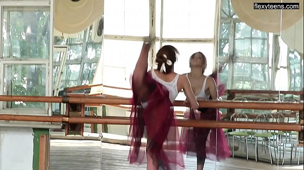 Alla_Zadornaja naked tight_ballerina babe