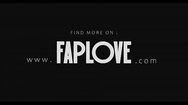 Hot skinny brunette masturbate 