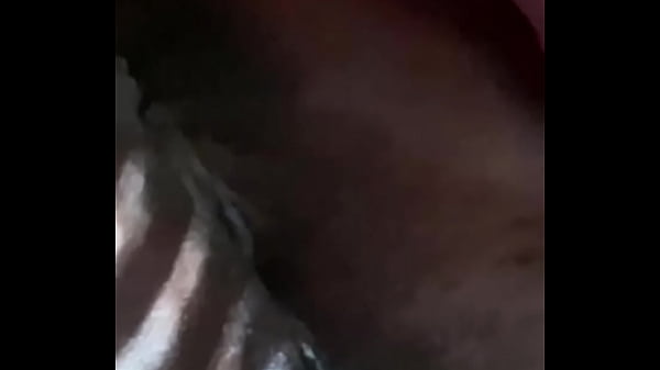 Play MP4 - I busted a huge Cumshot on her ass & tities