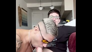 BRUNO ZL SENDO ARROMBADO POR NERD DOTADO 