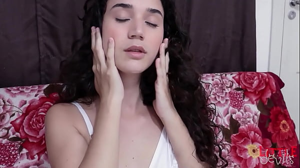 Casada, Crente Safada Fodendo Comigo No Pelo Escondido Do Marido Miqueinhas thumbnail