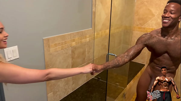 Play MP4 - PHAT BOOTY LATINA JEYLA SPICE SHARES A ROOM WITH A STRANGER AND HIS BBC - PREVIEW