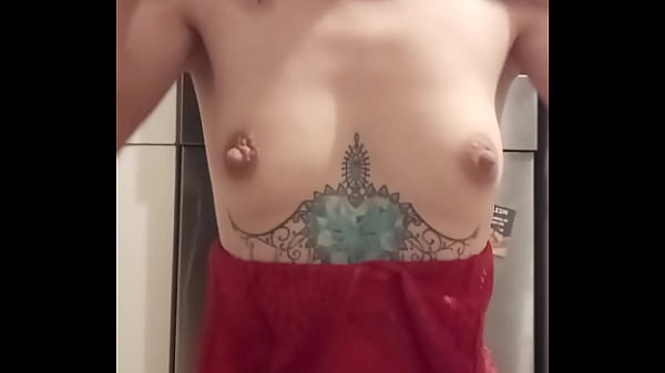 Bonjour mes coquins je vous offre le caf&eacute; 