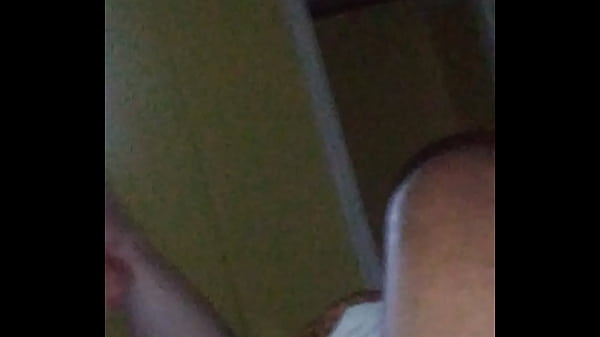 Play MP4 - Pawg eats crip wood