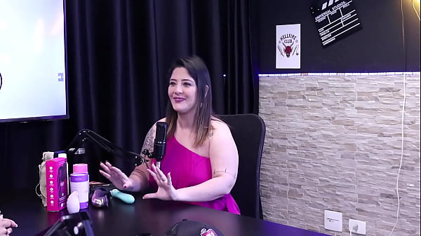 O_swing tem uma resistência sobreos produtos eróticos então foi tentaroutros_caminhosThais Plaza Sexóloga SHEER RED