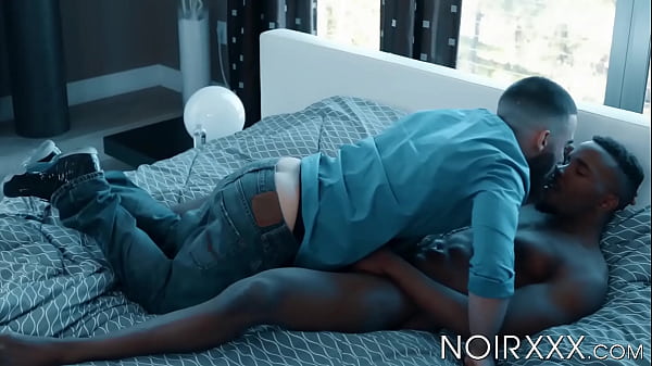 Play MP4 - Tattooed teen Papi Suave deepthroats BBC in hot sixtynine