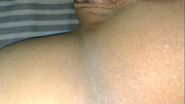 Play MP4 - Descubr&iacute; a mi hermana desnuda y b&period; y me la foll&eacute;