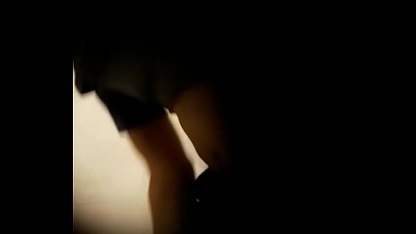 Play MP4 - Spycam Punheta hetero m&period; parte 1