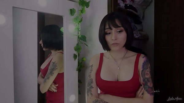 Nonton Milf Cheats On Her Husband With 2 Big Cocks At Home - Part 6 thumbnail