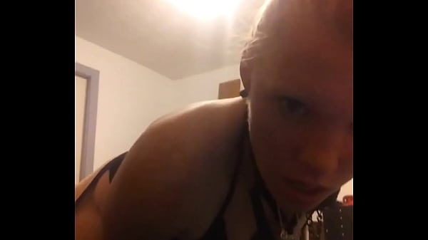 Nonton Sex Toys N Lingire thumbnail