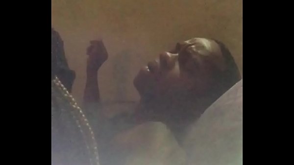 Play MP4 - Bestfriend Head