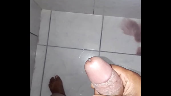 Play MP4 - Moreno gozando muito