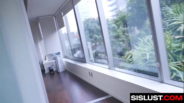 Nonton Stepbro Pounds Her On Her Bed And Enjoys Every Second - Sislust thumbnail