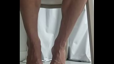 Chupa meus p&eacute_s amor, mais me fala voc&ecirc_ chuparia sim ou n&atilde_o?