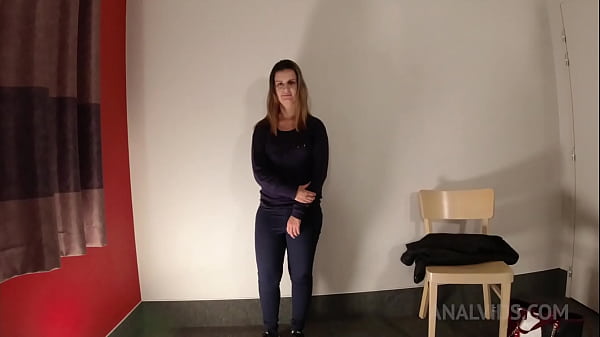 Joss Lescaf Casting French Teen Marina Garcia Anal Creampie Pussy Creamy And Pee Washing Jl032 thumbnail