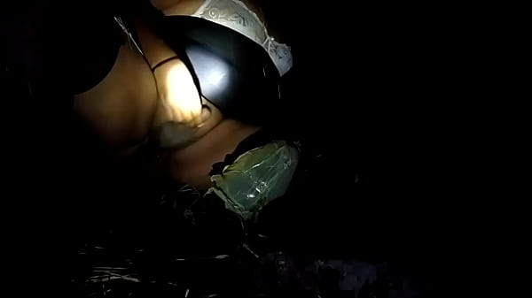 Play MP4 - fat slut masturbating and busting her anus with strange huge dildos