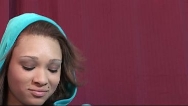 Nonton Redbone Thick Ebony Teen Loves Getting Freaky thumbnail