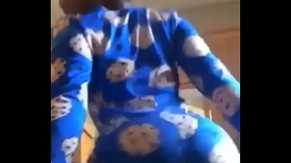 Sexy bubble booty teentwerk