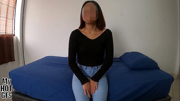 Play MP4 - &iexcl;Por favor&comma; m&eacute;temela que mi vaginita est&aacute; bien mojada&excl;