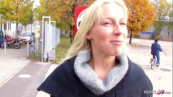 Candid Girl Talk To No Condom Casting Sex With Stranger On Street thumbnail