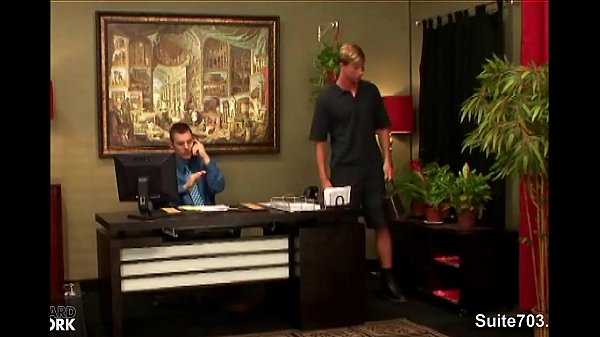 Play MP4 - Sexual gays screwing butts in the office
