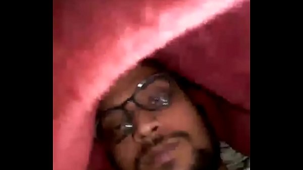 Play MP4 - Sexy desi guy masturbating live on cam