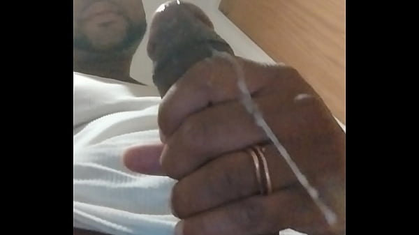 Play MP4 - Juicy cum all over my dick