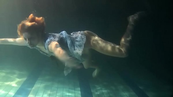 Hot underwater girl you_havent seen yet is all_for you