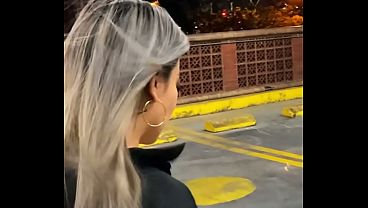 Nonton A Petite Blonde Colombian Woman Shows Me The City And We Have Public Sex In The Car - Brian Evansx thumbnail