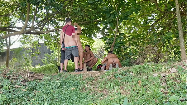 Se Aventurando Na Floresta! thumbnail