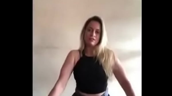 loira gostosa dan&ccedilando funk