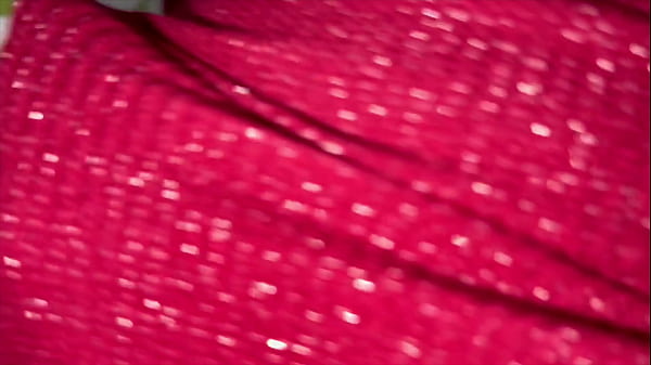 Desi bhabhi's juicy pussy stretched by plumber's thick pipe