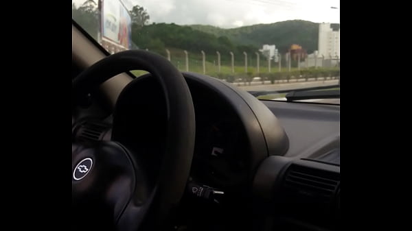 Play MP4 - Sem calcinha no carro