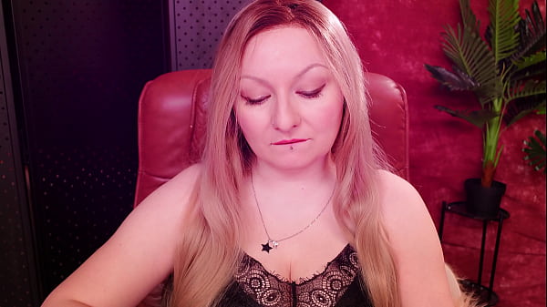 ASMR: nurse gloves and eating oranges! 