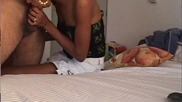 Latina chicka loves fucking on a webcam 