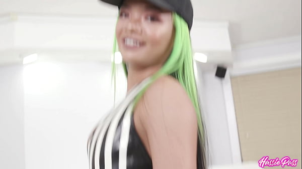 Paisley s_Tight Pussy Stretched ByBrickzilla s Massive Dick