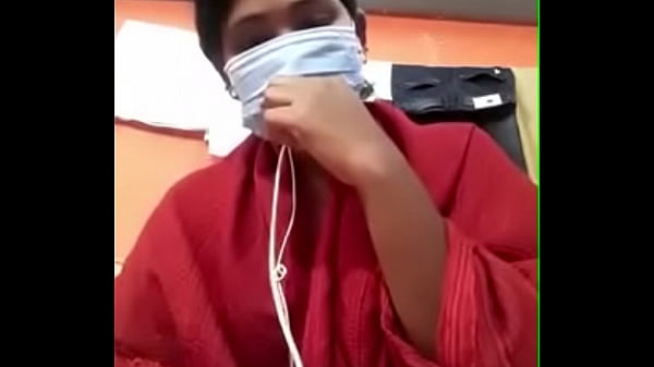 desi prostitute showing her boob for phonesex