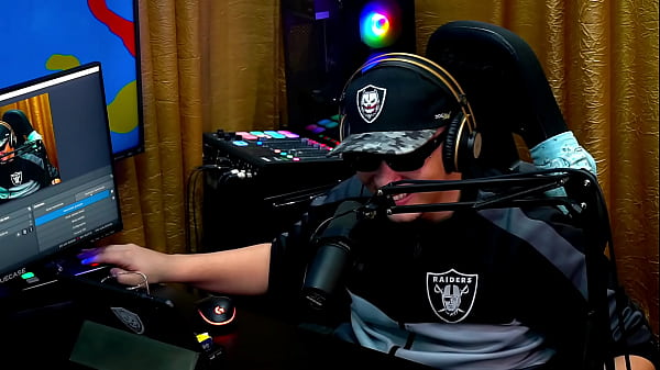 Play MP4 - Pampam mostra sua buceta e seu cuzinho com detalhes&comma; que tes&atilde;o&excl; - Pamella Cristiny - P&aacute;pum no Barraco&excl;