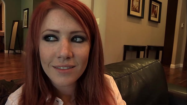 Nonton In A Flash, The Ladies Are Tearing Off Their Clothes And Crawling All Over Each Other thumbnail