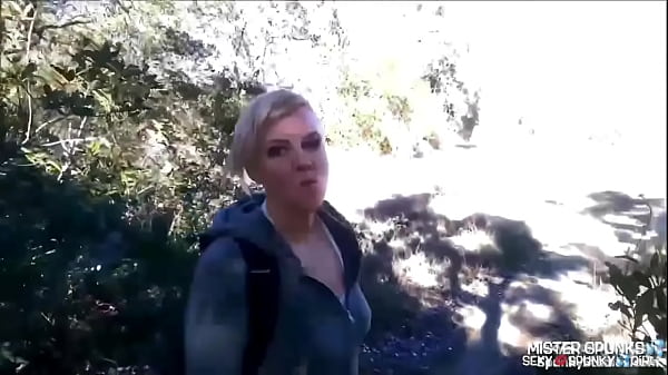 Sucking Dick Outside Is Exciting! Amateur_BJ