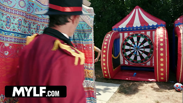 World&rsquo;s strongest milf bella rolland gets her pussy destroyed in a bounce house